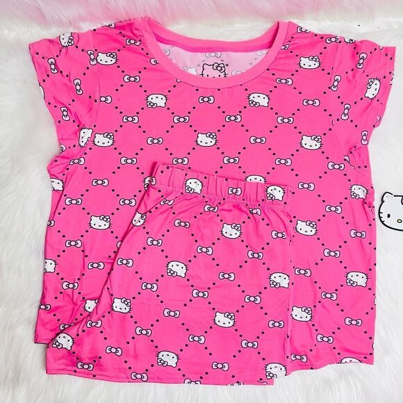Hello Kitty PJ Set - Picture 1 of 3
